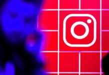 Facebook: "Ρωσικοί λογαριασμοί αναμείχθηκαν στις αμερικανικές εκλογές".