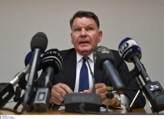 Αυτός είναι ο λόγος που αφέθηκε ελεύθερος ο σημαιοφόρος που σκότωσε γιαγιά και εγγόνι