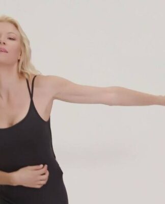 GNTM: Άφωνες οι παίκτριες με τις πόζες της Βίκυς Καγιά (photos & video)