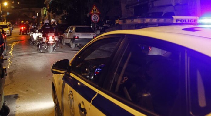 Πυροβολισμοί στο Χαϊδάρι – "Γάζωσαν" το αυτοκίνητο που επέβαινε 49χρονος