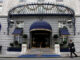 Πωλητήριο στο διάσημο ξενοδοχείο Ritz του Λονδίνου. Το ιλιγγιώδες ποσό για την αγορά του