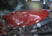 Τρόμος στη λεωφόρο Λιοσίων. Αυτοκίνητο έπεσε πάνω σε σταθμευμένα ταξί