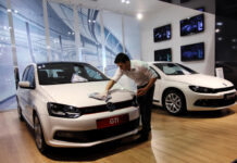 Η Volkswagen σταματά την επένδυση στην Τουρκία λόγω της εισβολής στη Συρία