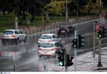 Καιρός αύριο: Αλλαγή σκηνικού με συννεφιές και τοπικές βροχές.