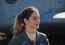 ΑΧΙΛΛΕΙΑ ΓΕΩΓΑΚΙΛΑ: Η δεύτερη Ελληνίδα που πετά σε μαχητικά Phantom (F-4) της Πολεμικής Αεροπορίας