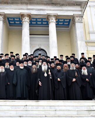ΜΗΤΡΟΠΟΛΗ ΠΕΙΡΑΙΑ: Πραγματοποιήθηκε η Ιερατική Σύναξη