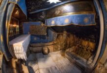 2000 χρόνια μετά η φάτνη του Ιησού επιστρέφει στη Βηθλεέμ για τα Χριστούγεννα