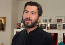 Μήνυση κατά του πατέρα Αντωνίου από την «Κιβωτό του Κόσμου» για ρατσιστική συμπεριφορά