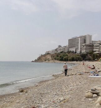 ΣΟΚ στον Πειραιά: Κακοποιημένο σκυλί βρέθηκε πνιγμένο στην Φρεαττύδα (ΣΚΛΗΡΕΣ ΕΙΚΟΝΕΣ)
