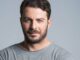 «Στην Υγειά μας Ρε Παιδιά»: Ο Ντάνος του πέταξε πιάτο στο κεφάλι!