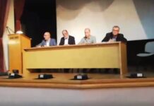Σάμος: Παραιτείται ο δήμαρχος Ανατολικής Σάμου. Είναι αντίθετος στην δημιουργία κέντρου υποδοχής προσφύγων
