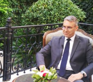 ΤΟΥΡΚΟΣ ΠΡΕΣΒΗΣ: «Μην αγνοείτε την Τουρκία γιατί…»
