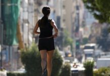 Σύρος: "Μετά την ασέλγεια ο δάσκαλος με δάγκωσε". Σάλος από την κατάθεση της 15χρονης μαθήτριας
