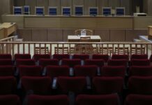 Ταξί: "Κόλαση" στην δίκη του ηθοποιού για τον βιασμό οδηγού.