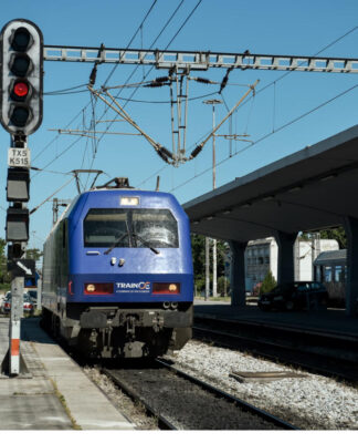 Λάρισα: Είδε το τρένο να περνά και πήδηξε στις ράγες. Ανατριχιαστικός θάνατος για 30χρονο νεαρό