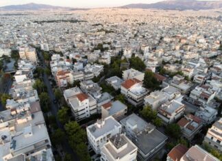 ΕΝΦΙΑ: Σε ποιες περιοχές θα μειωθεί και πού θα αυξηθεί