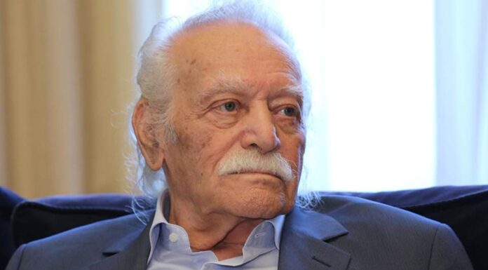 Στο νοσοκομείο πάλι ο Μανώλης Γλέζος