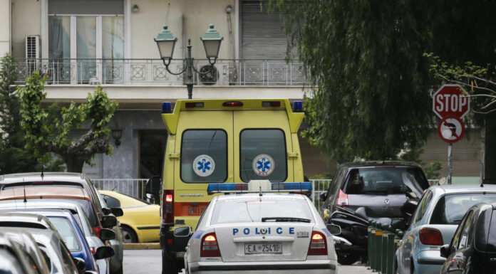 Εύβοια: Κάλυψε τη γυναίκα του, που τον μαχαίρωσε με σπαθί στην κοιλιά μετά από άγριο καυγά.