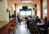 Έρχεται το πρώτο καφενείο για καπνιστές – Αυτό είναι το «παραθυράκι» του νόμου