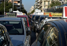 Τι αλλάζει στις άδειες οδήγησης – Πρόστιμο έως και 1.000.000 ευρώ σε όποιον κλείνει δρόμους