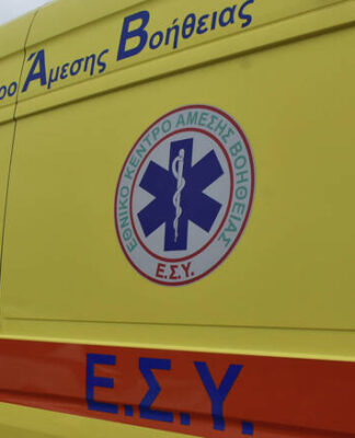 ΚΑΜΕΝΑ ΒΟΥΡΛΑ: Άνδρας εντοπίστηκε νεκρός μέσα σε αποθήκη