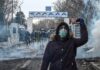 Έβρος – Τεντώνει το σxοινί η Τουρκία: Μοιράζει δακρυγόνα στους μετανάστες