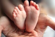 ΚΟΡΩΝΑΪΟΣ: Βρέφος 17 ημερών, νίκησε τον ιό χωρίς φάρμακα!
