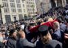 ΚΑΛΛΙΝΙΚΟΣ – ΠΕΙΡΑΙΑΣ: Χιλιάδες πιστοί αποχαιρέτησαν τον Μακαριστό Μητροπολίτη (ΒΙΝΤΕΟ + ΦΩΤΟ)
