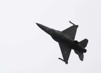 Μαχητικά F-16 πάνω από την Αθήνα: Τι συμβαίνει;