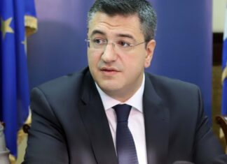 ΤΖΙΤΖΙΚΩΣΤΑΣ – ΖΕΡΒΑΣ: Δίνουν το μισό τους μισθό στη μάχη με τον κορονοϊο