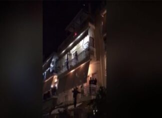 Πάρτι εν μέσω κορωνοϊού: Χορεύει και του πετάνε χαρτοπετσέτες από τα μπαλκόνια!