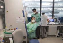 ΚΟΡΩΝΟΪΟΣ: Ξεκινούν σήμερα οι κλινικές δοκιμές για εμβόλιο