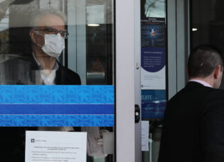 Κορονοϊός – Προσοχή: Τι αλλάζει στις τράπεζες – Ποιες συναλλαγές καταργούνται από σήμερα