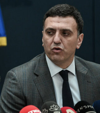 ΚΙΚΙΛΙΑΣ: Έχουμε ναυλώσει αεροπλάνα για να φέρουμε υγειονομικό υλικό