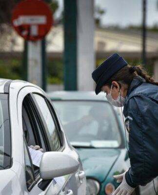 ΑΠΑΓΟΡΕΥΣΗ ΚΥΚΛΟΦΟΡΙΑΣ: 2.193 παραβάσεις για άσκοπες μετακινήσεις