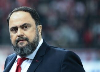 ΒΑΓΓΕΛΗΣ ΜΑΡΙΝΑΚΗΣ: «Λουκέτο στα φορτηγά της COSCO»