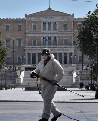 Κορονοϊός: 105 νεκροί στην Ελλάδα – 15 νέα κρούσματα – 2.207 στο σύνολο