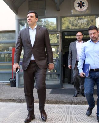 Κορονοϊός – Κικίλιας: Πώς και πότε θα ανοίξουν τα σχολεία – Πότε ανακοινώνεται η άρση των μέτρων