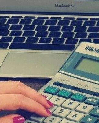 Δάνεια: Πώς «παγώνουν» οι δόσεις για 3 μήνες – Τι πρέπει να κάνετε με τις τράπεζες