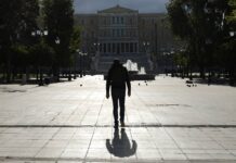 Νέα δημοσκόπηση: Μεγάλη διαφορά ΝΔ-ΣΥΡΙΖΑ – Πώς αξιολογούν οι πολίτες τα μέτρα