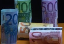 Κορονοϊός: Ποιοι θα πάρουν τα 800 ευρώ και τον Μάιο