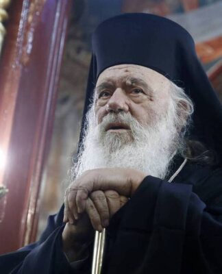 Το μήνυμα του Ιερώνυμου για το Πάσχα και τον κορονοϊό: «Κουράγιο και θα νικήσουμε!»