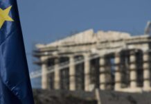 Κορονοϊός: Εφιαλτική πρόβλεψη του ΟΟΣΑ για μείωση έως και 35% του ελληνικού ΑΕΠ