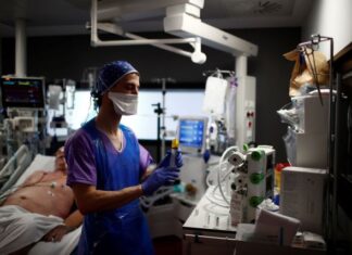 ΚΟΡΩΝΟΪΟΣ: Οι ΗΠΑ δείχνουν συγκεκριμένο εργαστήριο της Κίνας για την προέλευση του ιού