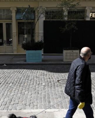 ΒΟΜΒΑ: Καραντίνα μέχρι το τέλος του 2020 για τους ηλικιωμένους