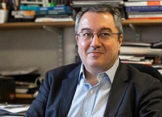 ΗΛΙΑΣ ΜΟΣΙΑΛΟΣ: Πόσοι και ποιοι θα αποκτήσουν ανοσία στον ιό