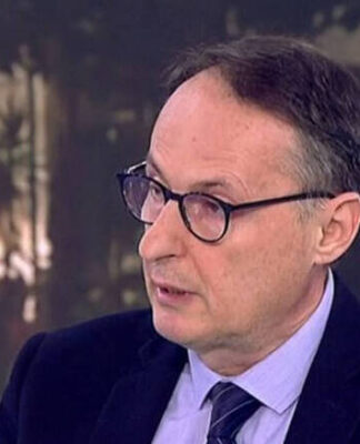 Νίκος Σύψας: «Θα πάμε διακοπές φέτος;» Τι απαντά ο καθηγητής λοιμωξιολογίας