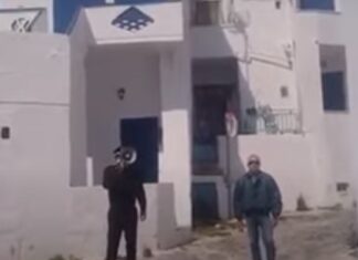 ΚΟΡΩΝΟΪΟΣ: Στην Κίμωλο η αστυνομία ενημερώνει με… ντουντούκα για την καραντίνα