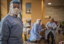 Κορονοϊός – Ρωσία: Θετικά νέα! Υποσχόμενες ενδείξεις από τις πρώτες δοκιμές ενός αντιιικού φαρμάκου