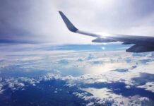 Θεοχάρης: Χωρίς τεστ και καραντίνα οι τουρίστες από το εξωτερικό – Όλο το σχέδιο για τον τουρισμό